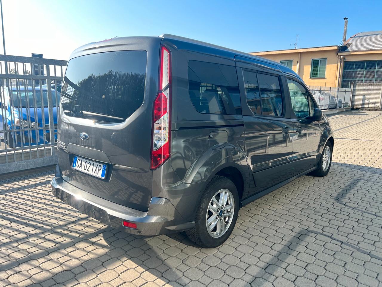 Ford Tourneo Connect Gran Tourneo Connect 1.5 TDCi 120 CV Titanium