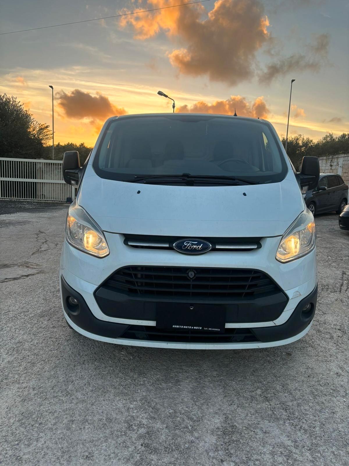 Ford Transit Custom 270 2.0 TDCi 170 PC Furgone Trend