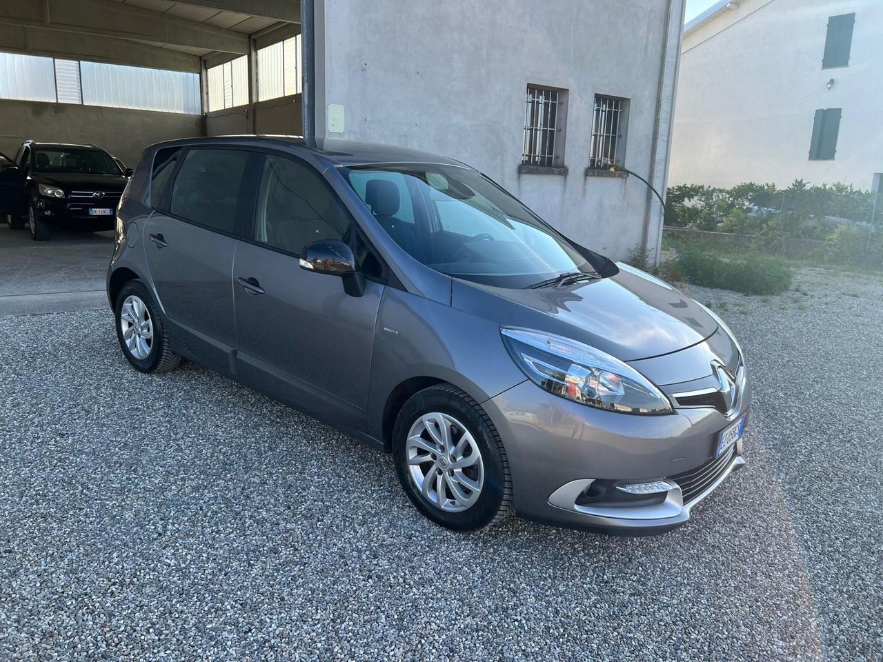 Renault Scenic Scénic XMod 1.5 dCi 110CV EDC Energy