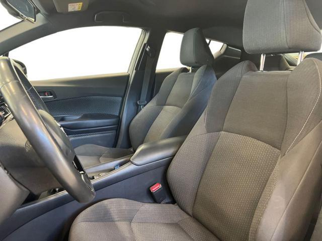 TOYOTA C-HR 1.8 Hybrid E-CVT Active
