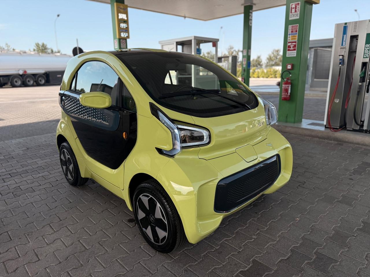 Xev Yoyo Easy PATENTE A1
