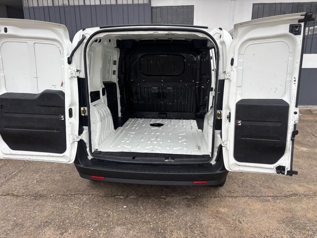 Fiat Doblo Doblò 1.3 MJT S&S PC-TN Cargo Easy