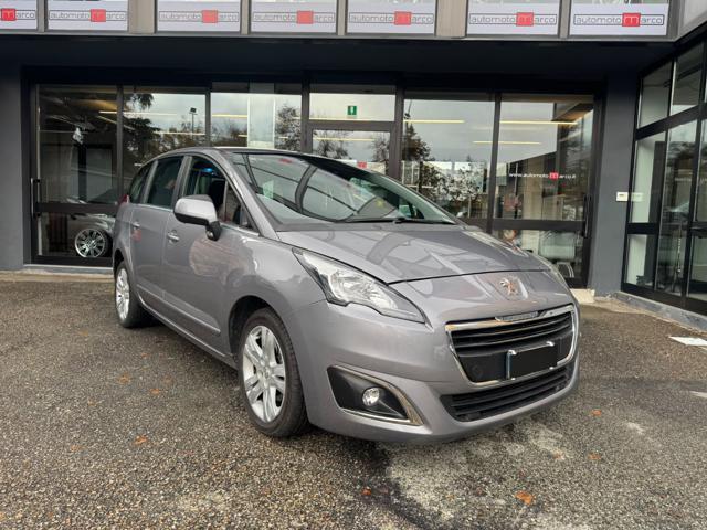 PEUGEOT 5008 BlueHDi 120 S&S Active