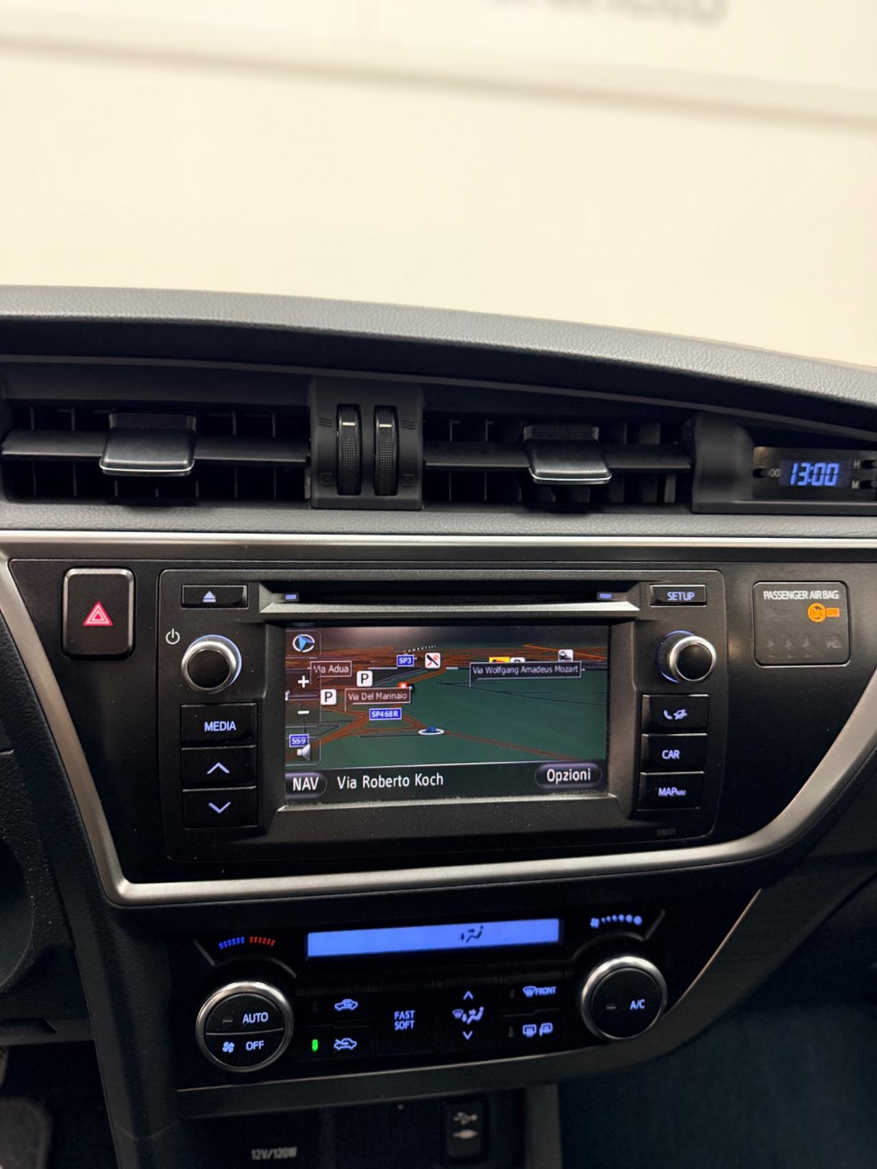 Toyota Auris 2.0 D-4D 124cv 05/2015 Neopatentati Euro 5B