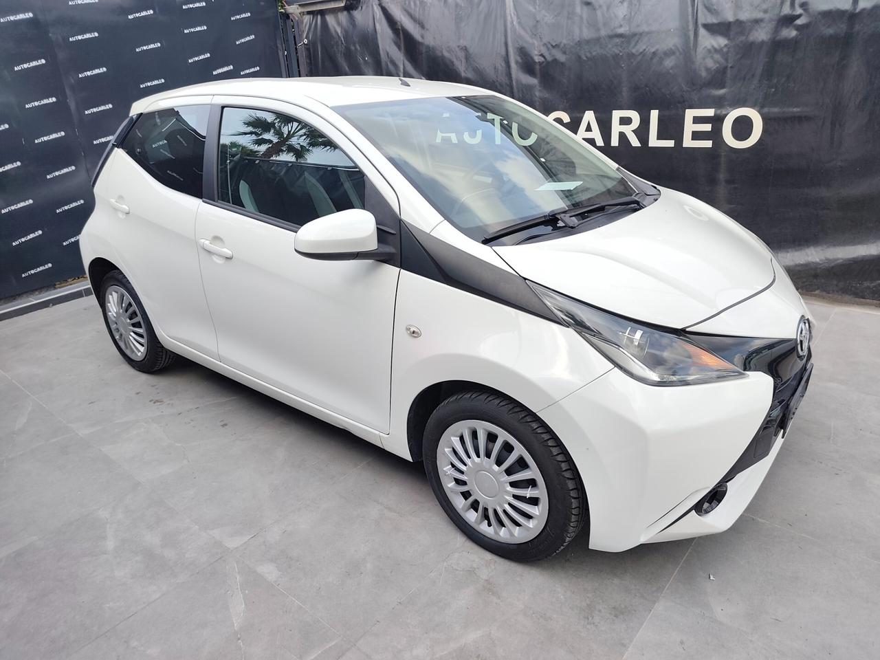 Toyota Aygo 1.0 BENZINA KM 83000 x-play