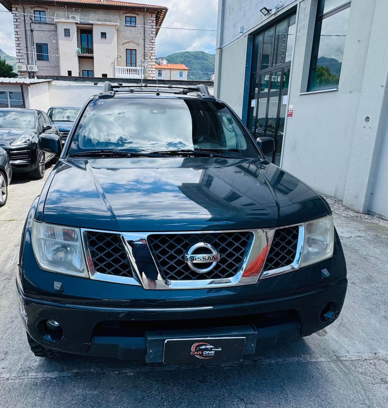 Nissan Navara 2.5 dCi 4 porte Double Cab LE