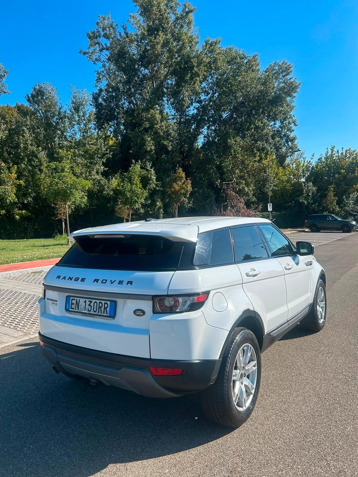 Land Rover Range Evoque 2.2 TD4 5p. Prestige