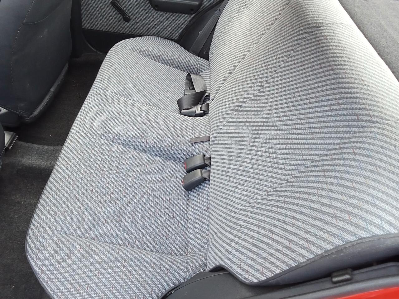 Toyota Carina E 1.6 16V cat Liftback XLi