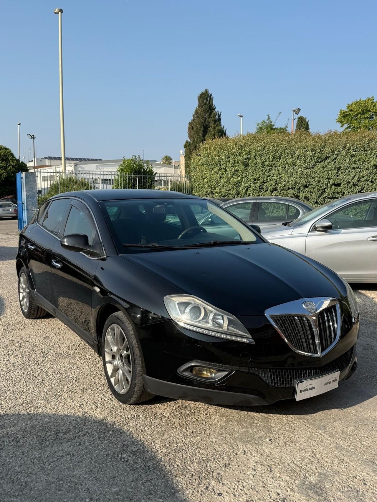 Lancia Delta 2.0 MJT DPF Executive