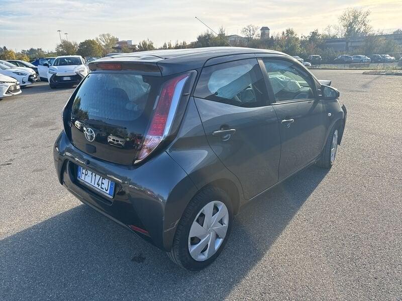 Toyota Aygo Aygo 1.0 VVT-i 69 CV 5 porte x-business MMT IVA ESPOSTA COMPRESA