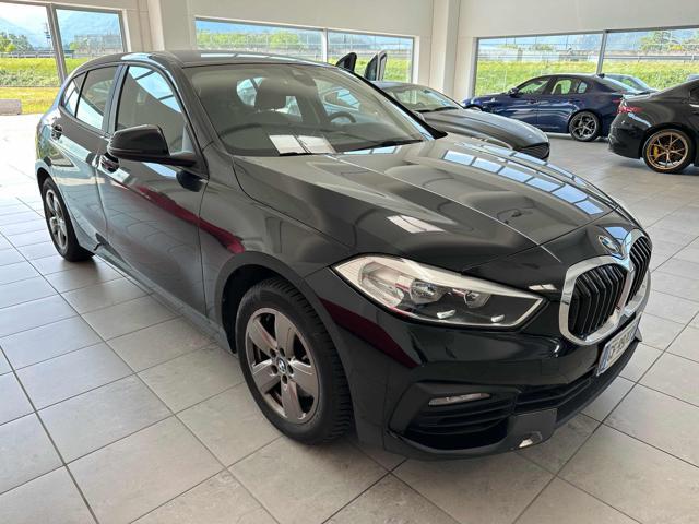 BMW 116 d 5p. Business Advantage