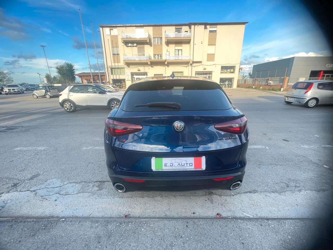 Alfa Romeo Stelvio 2.2 Turbodiesel 210 CV AT8 Q4 Business