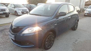 Lancia Ypsilon 1.0 FireFly 5 porte S&S Hybrid Silver 2023 SOLO 5MILA KM