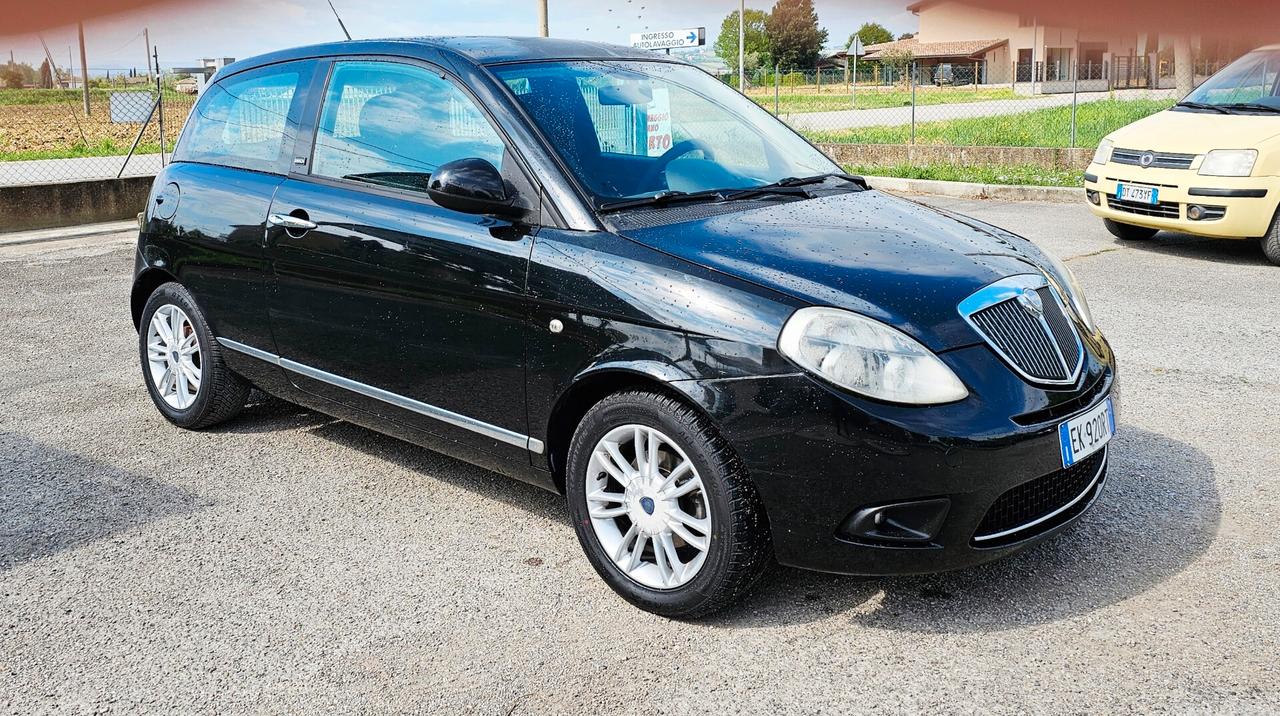 Lancia Ypsilon 1.4 Unyca Ecochic GPL