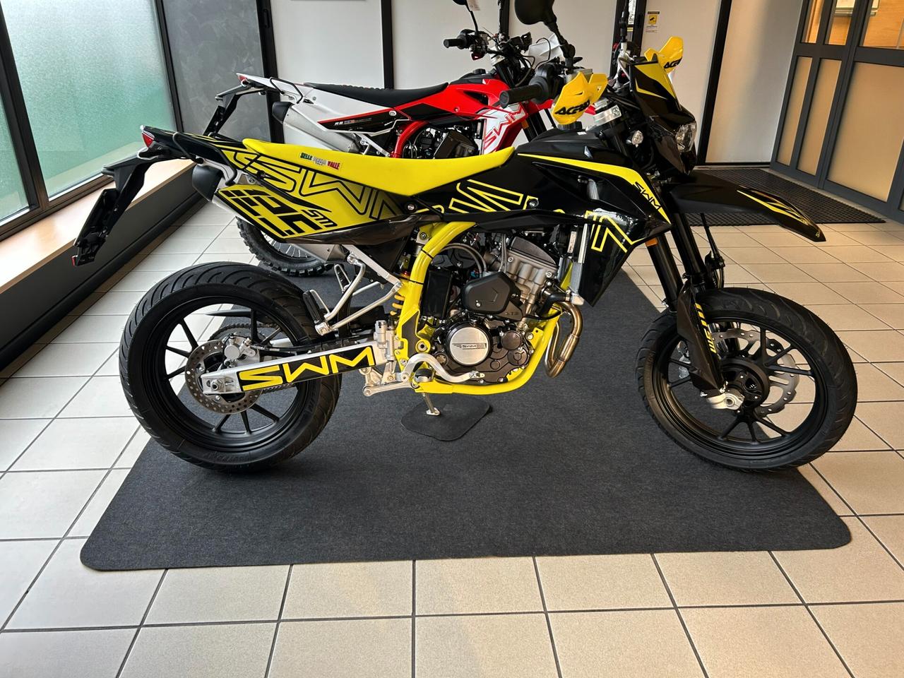 Swm SM 125 R mod.2024 NUOVO