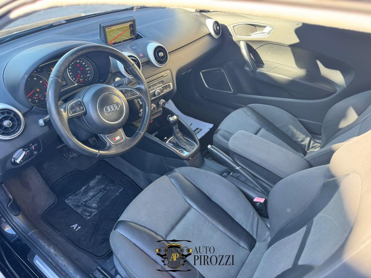 AUDI A1 1.4 BENZ 122CV AUTOMATICA 2012 S-LINE