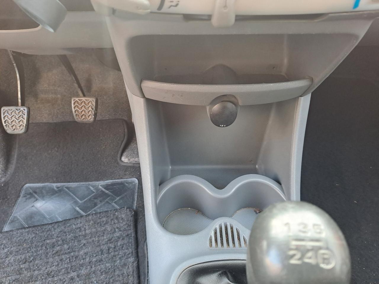 Toyota Aygo 1.0 12V VVT-i 5 porte Sol