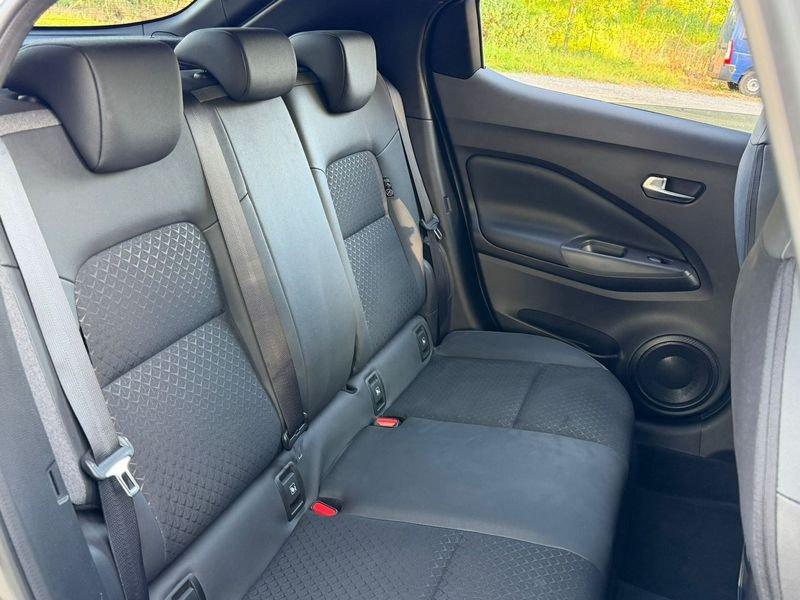 Nissan Juke Juke 1.0 dig-t N-Connecta 114cv "GRIGIO METALLIZZATO"