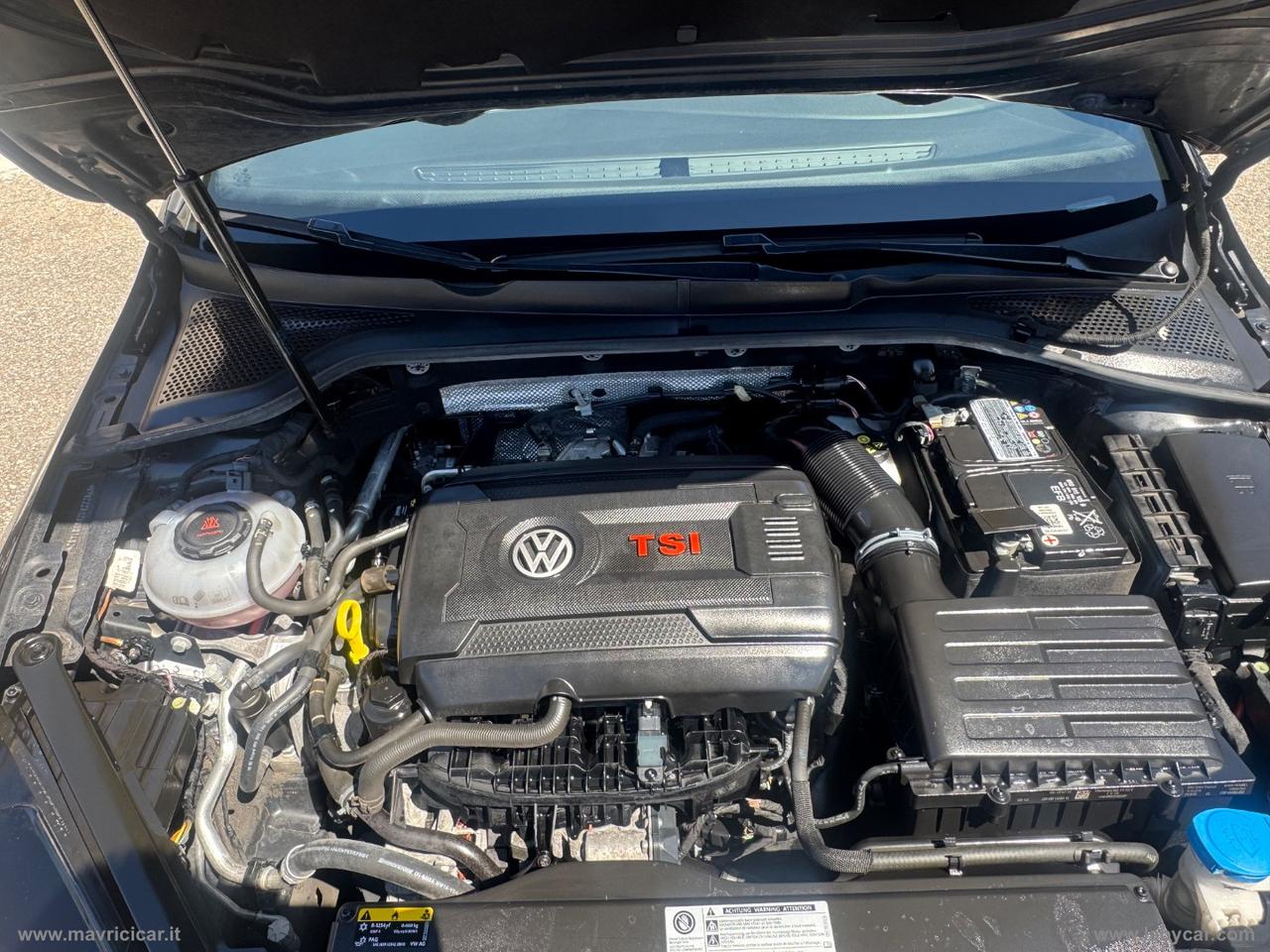 VOLKSWAGEN Golf GTI Perf. 2.0 245CV TSI DSG 5p. BMT