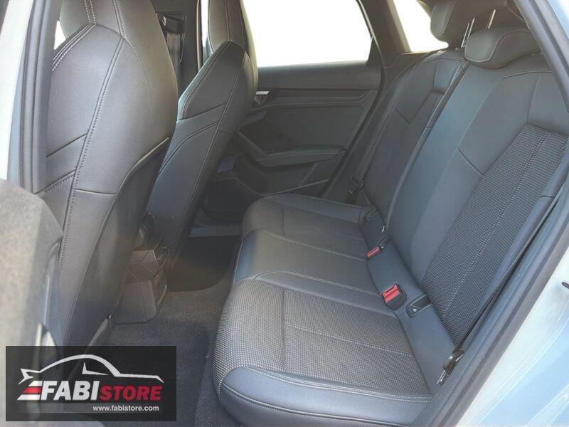 Audi A3 Sportback 35 TFSI 150 Cv Mhev S- Tronic S- Line Interno ed Esterno