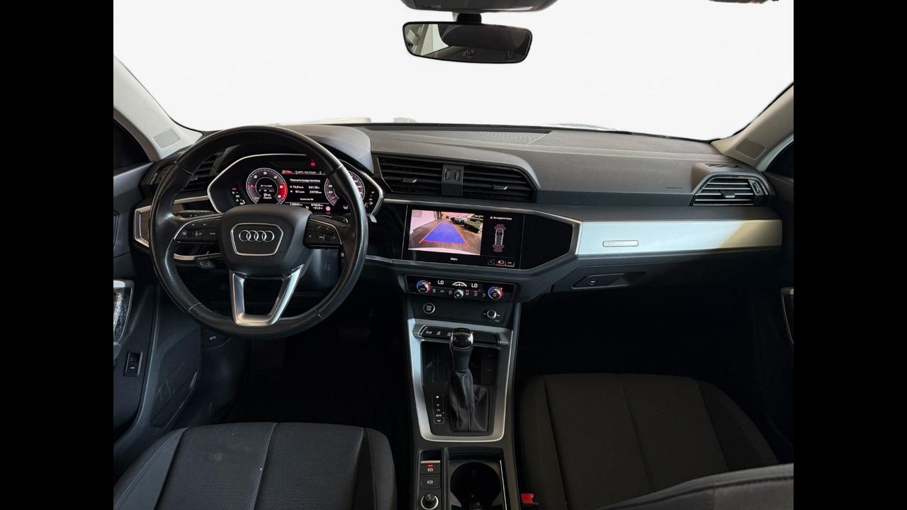 AUDI Q3 II 2018 - Q3 35 2.0 tdi Business s-tronic