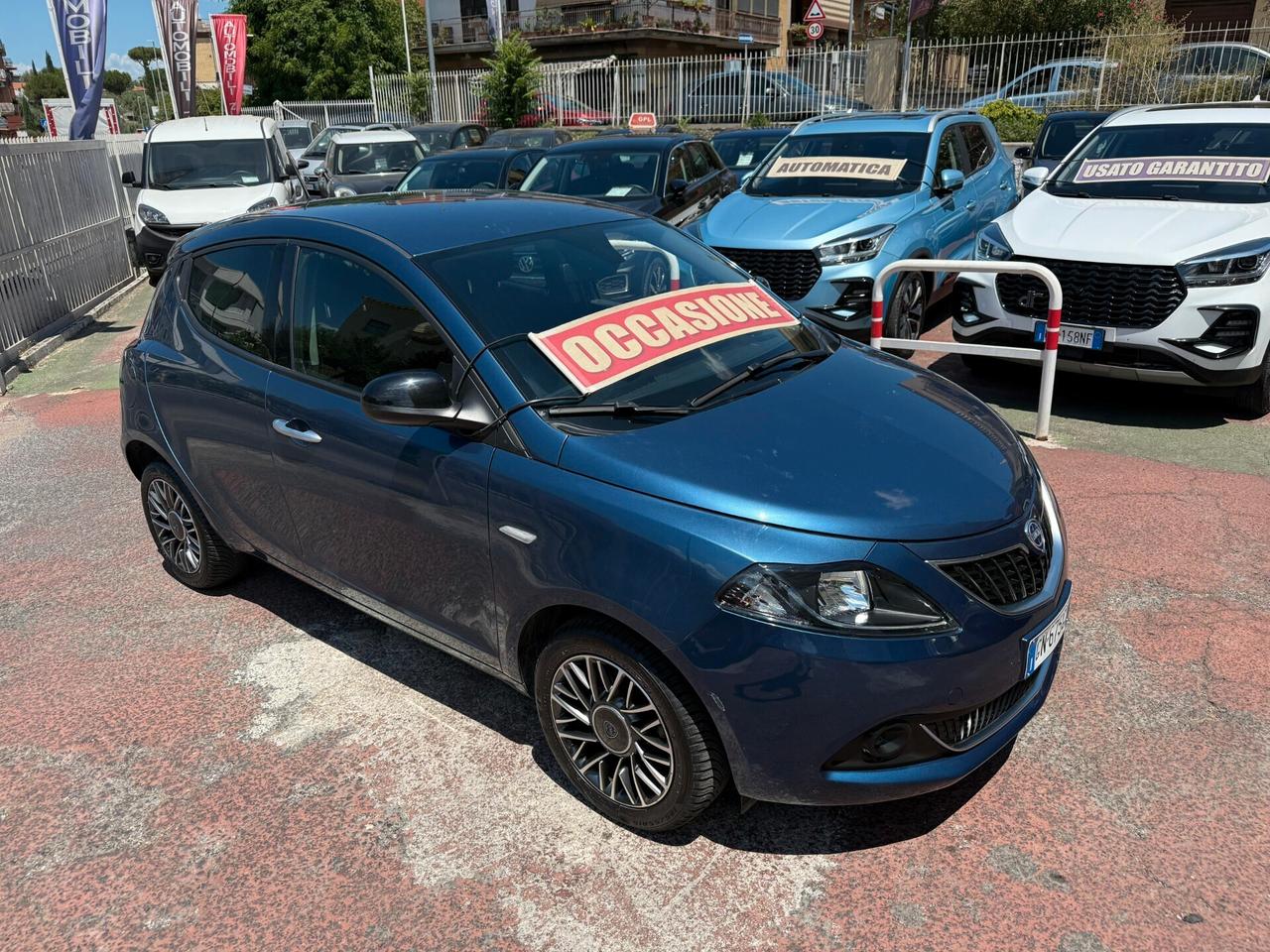 Lancia Ypsilon Hybrid 70cv *CARPLAY