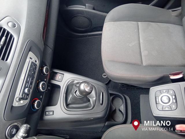 RENAULT Scenic X-Mod 1.6 16V Wave