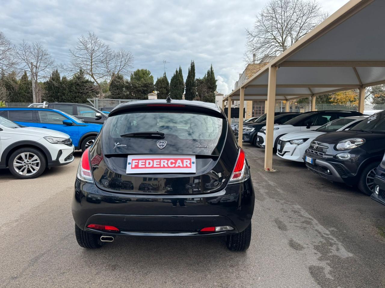 Lancia Ypsilon 1.0 FireFly 5 porte S&S Hybrid Ecochic Gold