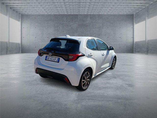 TOYOTA Yaris 4ª serie 1.0 5 porte Trend