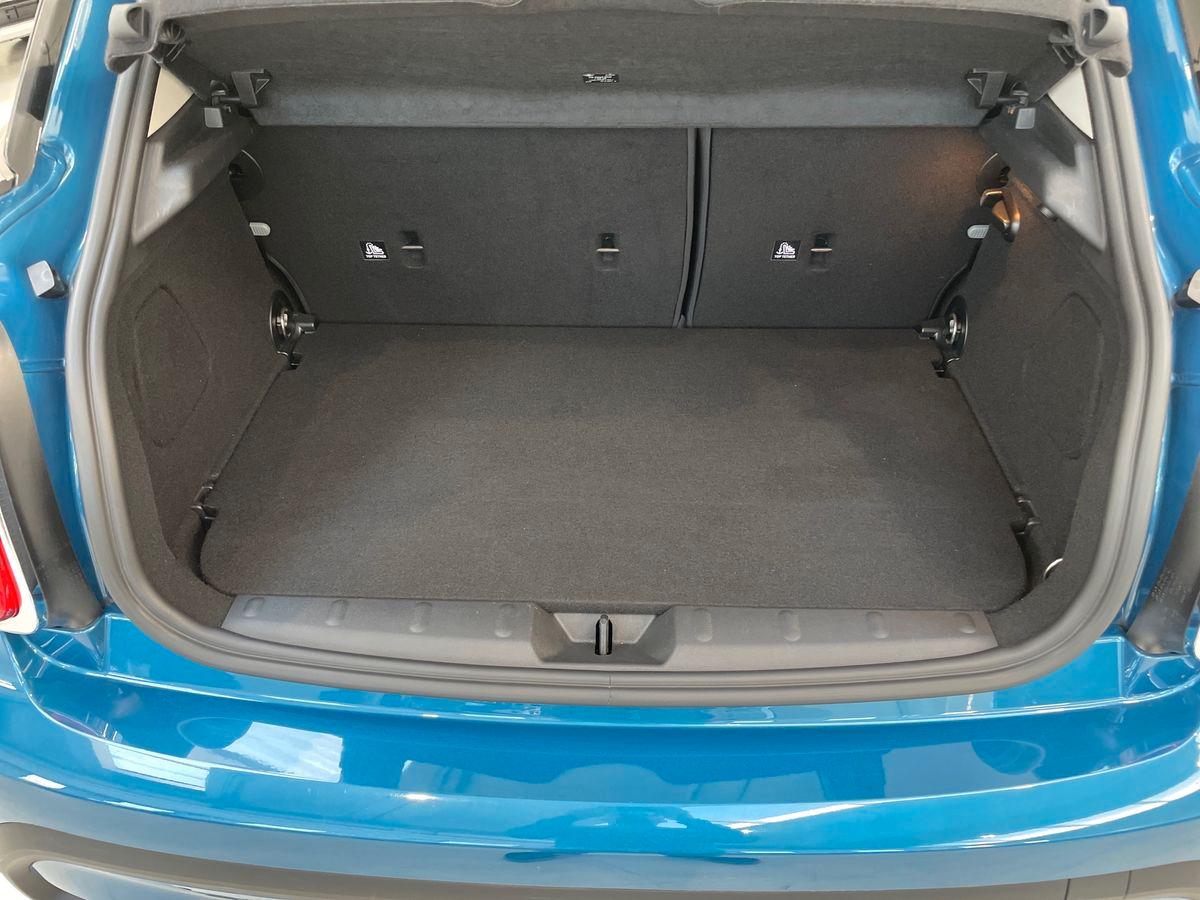 MINI Mini IV F55 2021 5p - Mini 5p 1.5 One Classic 75cv