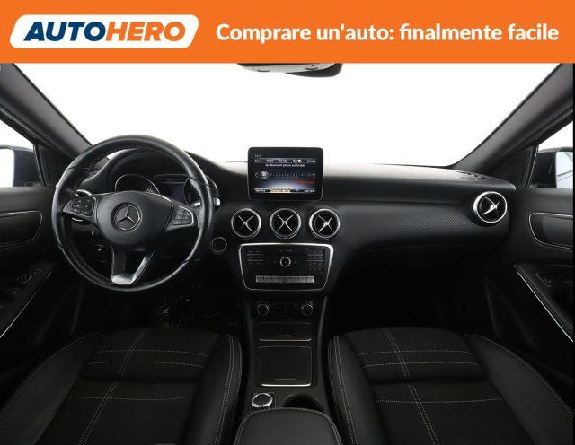 MERCEDES-BENZ A 200 d Automatic Sport