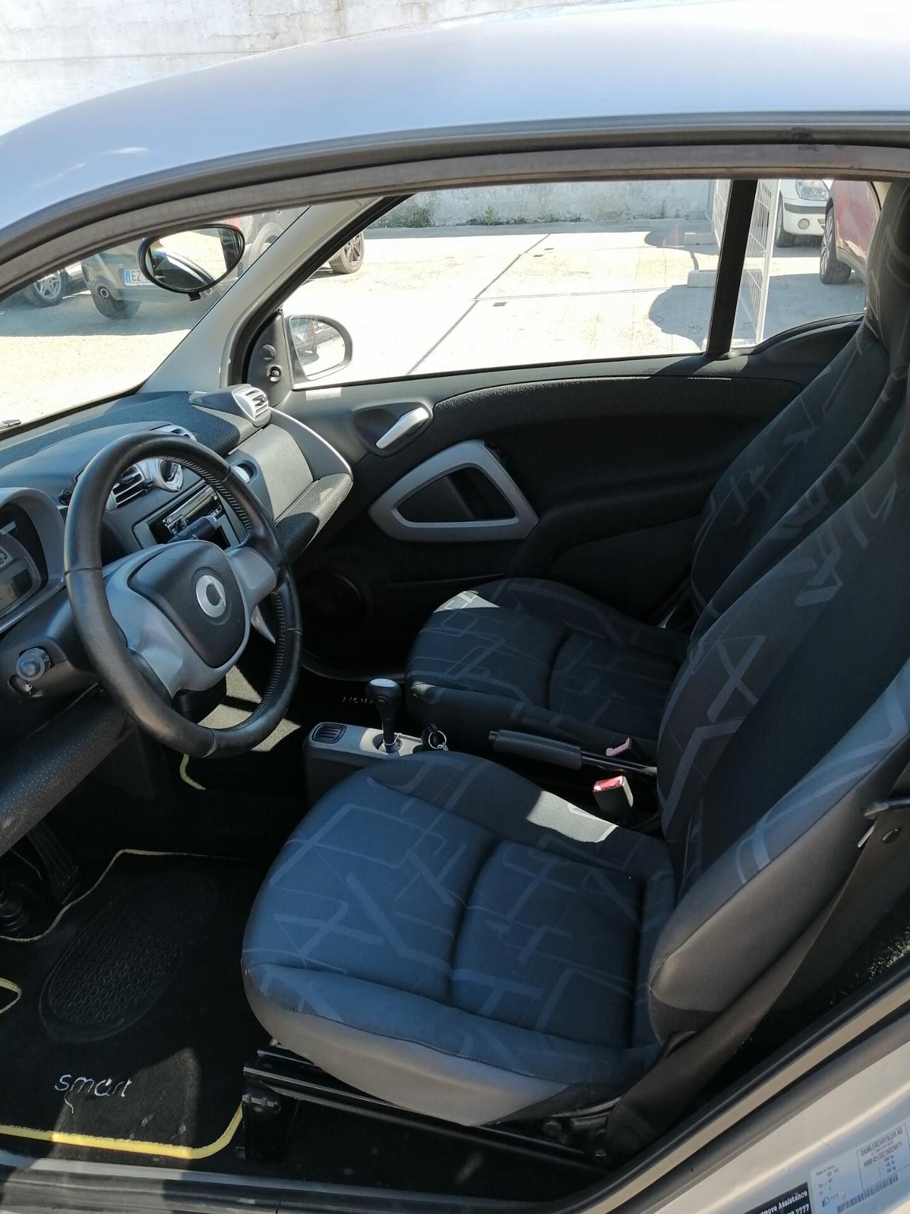 Smart ForTwo 1000 62 kW coupé passion