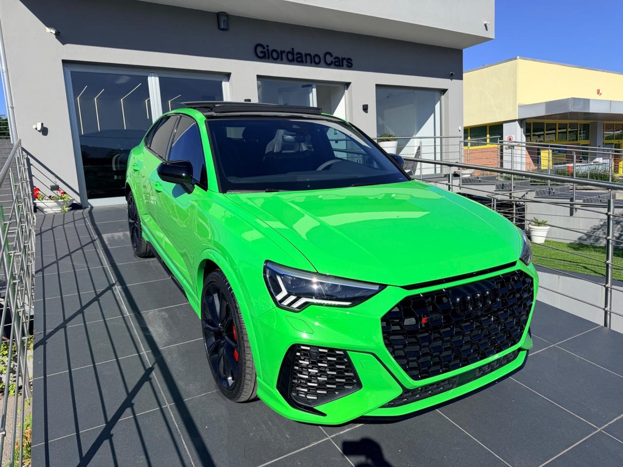 Audi Q3 RS SPB quattro S tronic 400cv tetto aprile