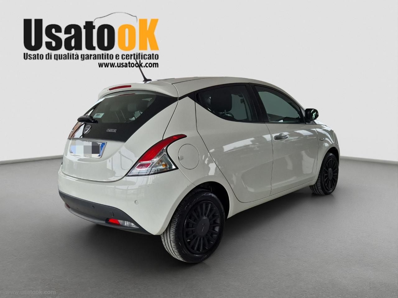 LANCIA Ypsilon 1.0 FireFly 5p. S&S Hybrid LANCIA YPSILON 1.0 HYBRID