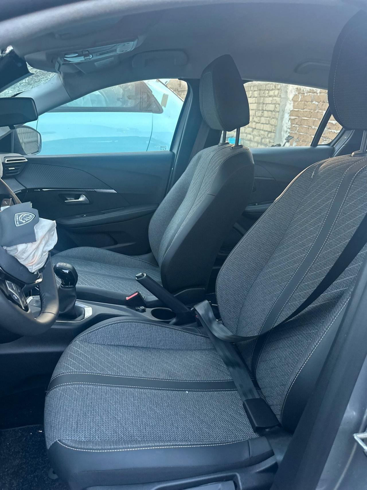 Peugeot 208 PureTech 100 Stop&Start 5 porte Style Sinistrata incidentata