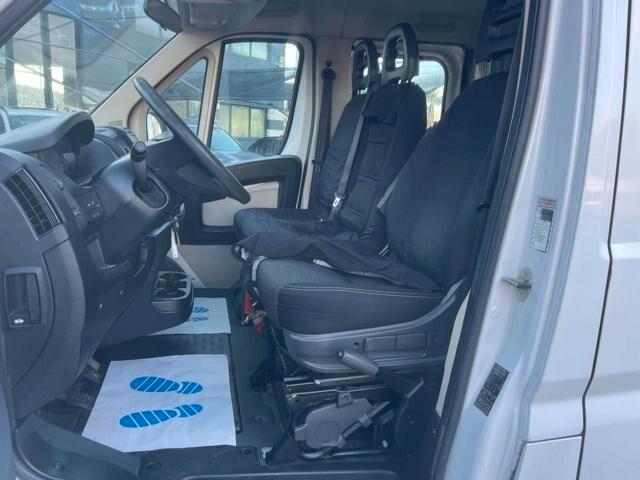 Fiat ducato doppia cabina + CASSONE 7 POSTI