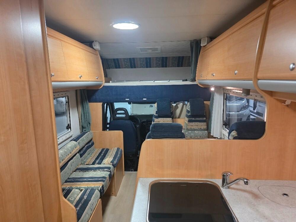 CAMPER CHALLENGER 171