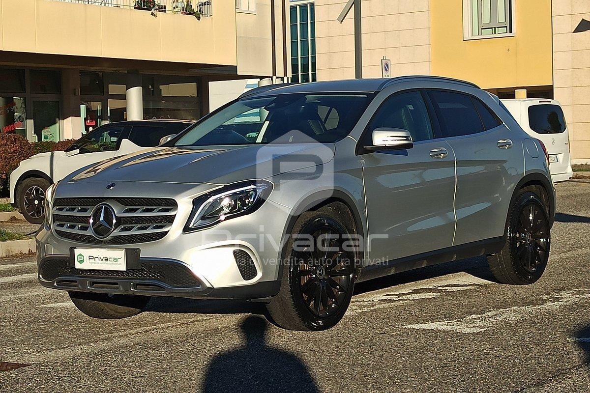 MERCEDES GLA 200 Sport