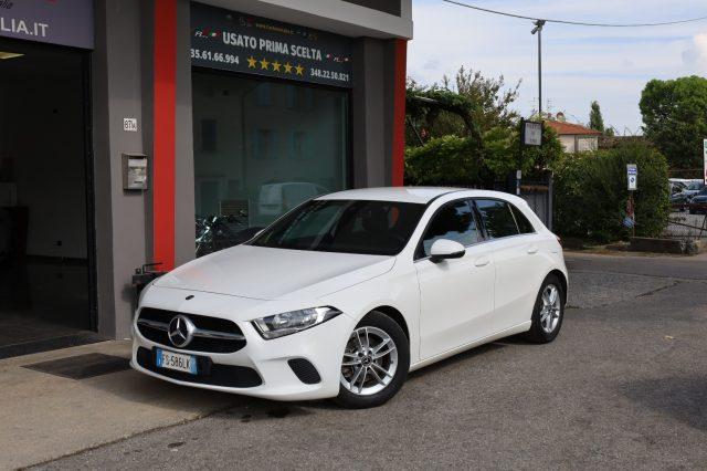 MERCEDES-BENZ A 180 d Automatica MBux NAVI Retrocamera Cruise Ufficial