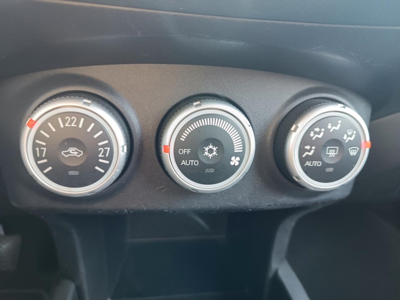 Mitsubishi Outlander 2.0 diesel 7 posti