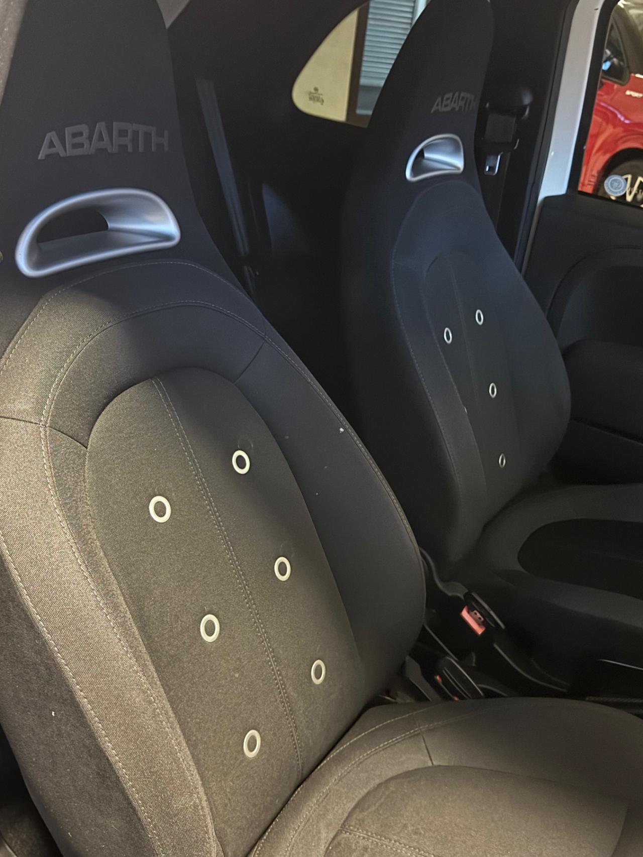 Abarth 595 1.4 Turbo T-Jet 145 CV