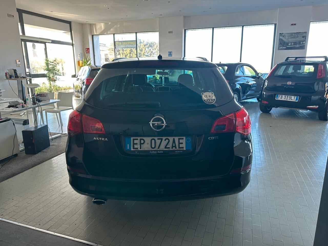 Opel Astra 1.4 Turbo 120CV Sports Tourer Cosmo