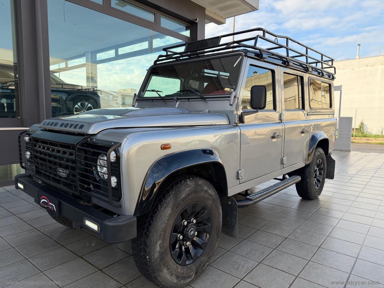 LAND ROVER Defender 110 2.2 TD4 Station Wagon N1