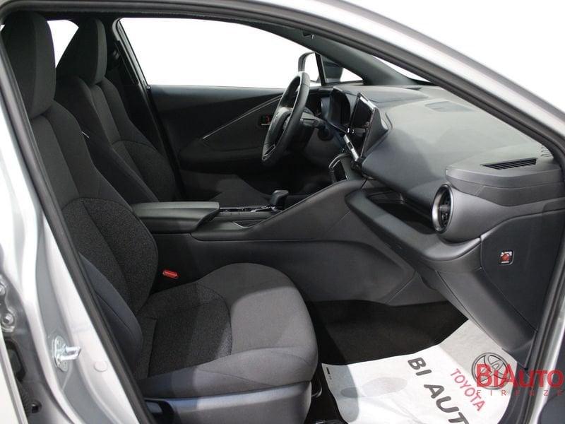 Toyota C-HR C-HR 1.8 hev Active fwd e-cvt