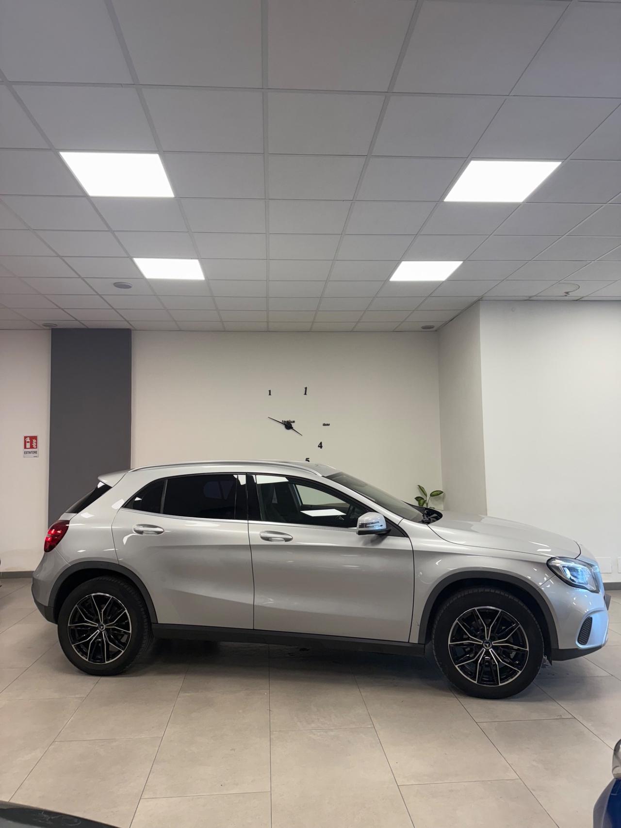 Mercedes-benz GLA 200 GLA 200 d Automatic 4Matic Sport