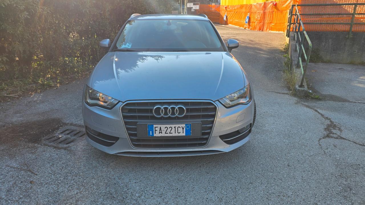 Audi A3 SPB 1.6 TDI ultra Attraction