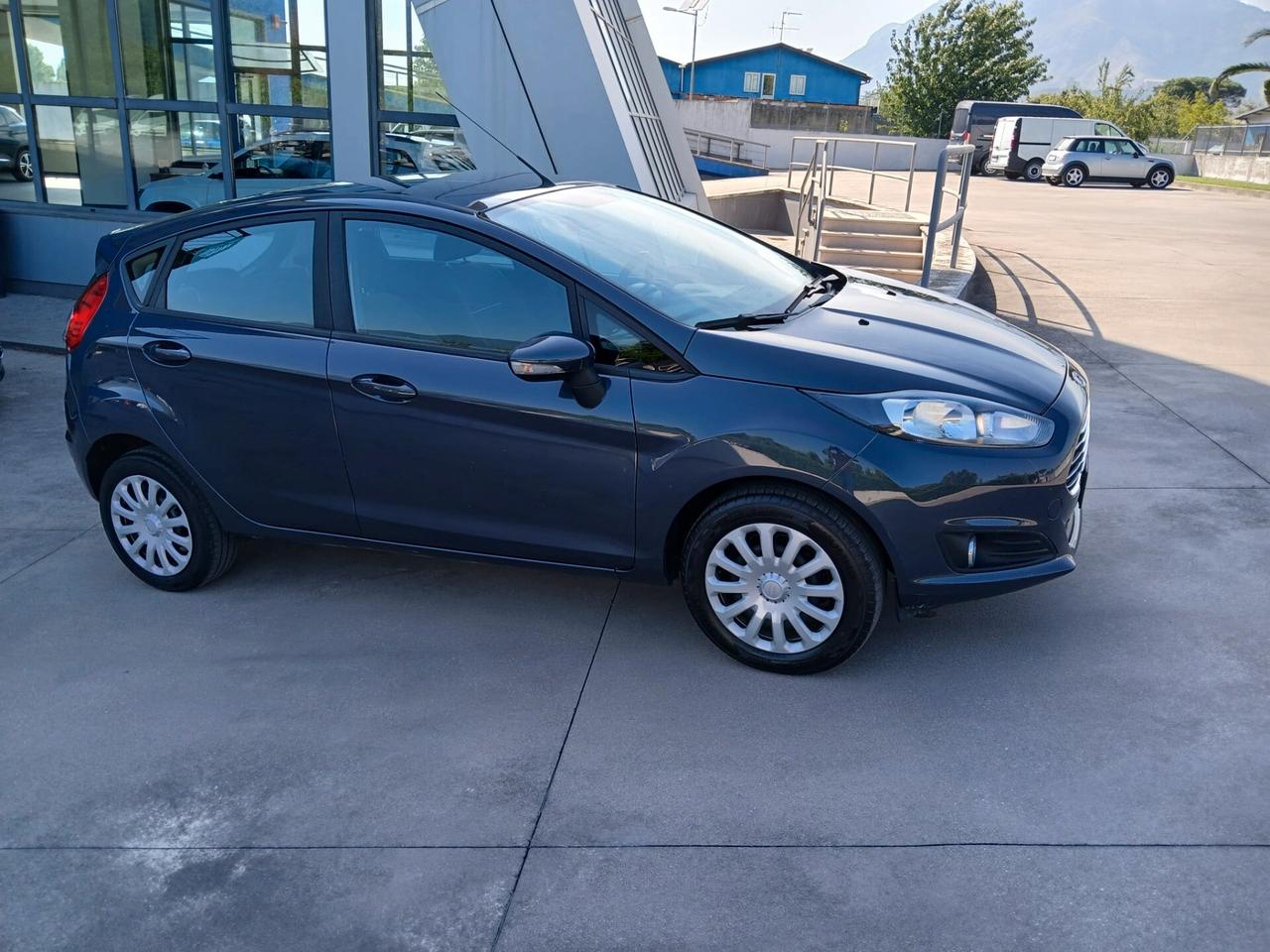 Ford Fiesta 1.4 97cv Benz/ GPL Business 5p 2015