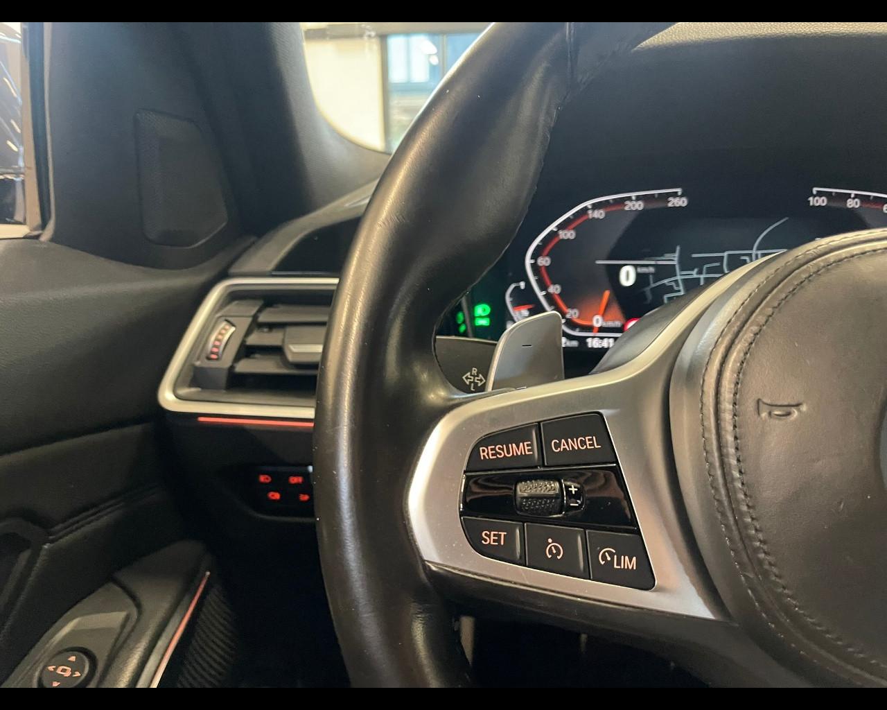 BMW Serie 3(G20/1-80/1) - 320i Touring Msport