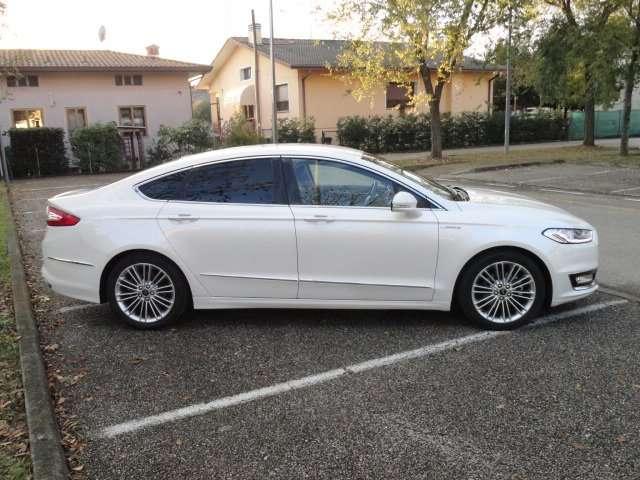 Ford Mondeo Mondeo 4p 2.0 hybrid Vignale ecvt my18.75