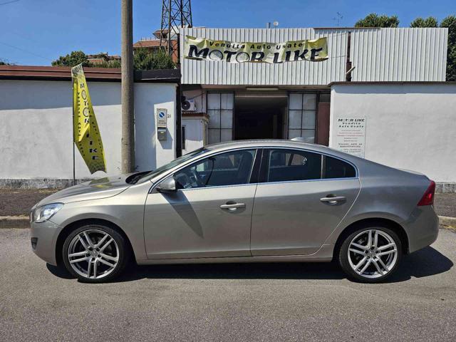 VOLVO S60 D3 Momentum